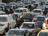 Εταιρείες leasing και «μάντρες» με χιλιάδες ανασφάλιστα οχήματα και απλήρωτα τέλη